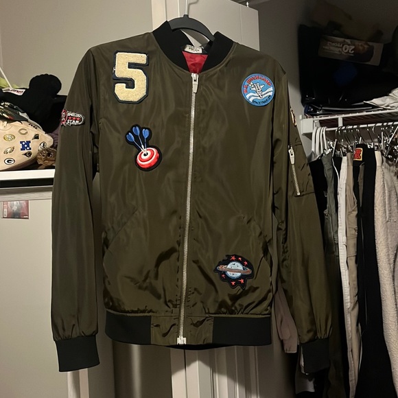 Zara bomber jacket - Picture 1 of 3